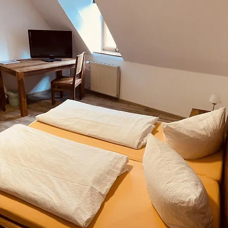 Zum Alten Krug Naumbourg Extérieur photo