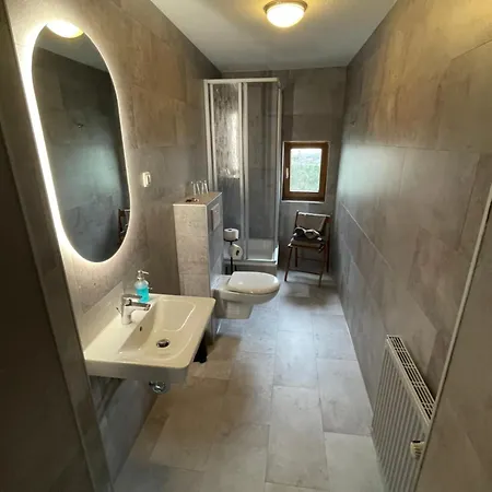 Zum Alten Krug Naumbourg Extérieur photo